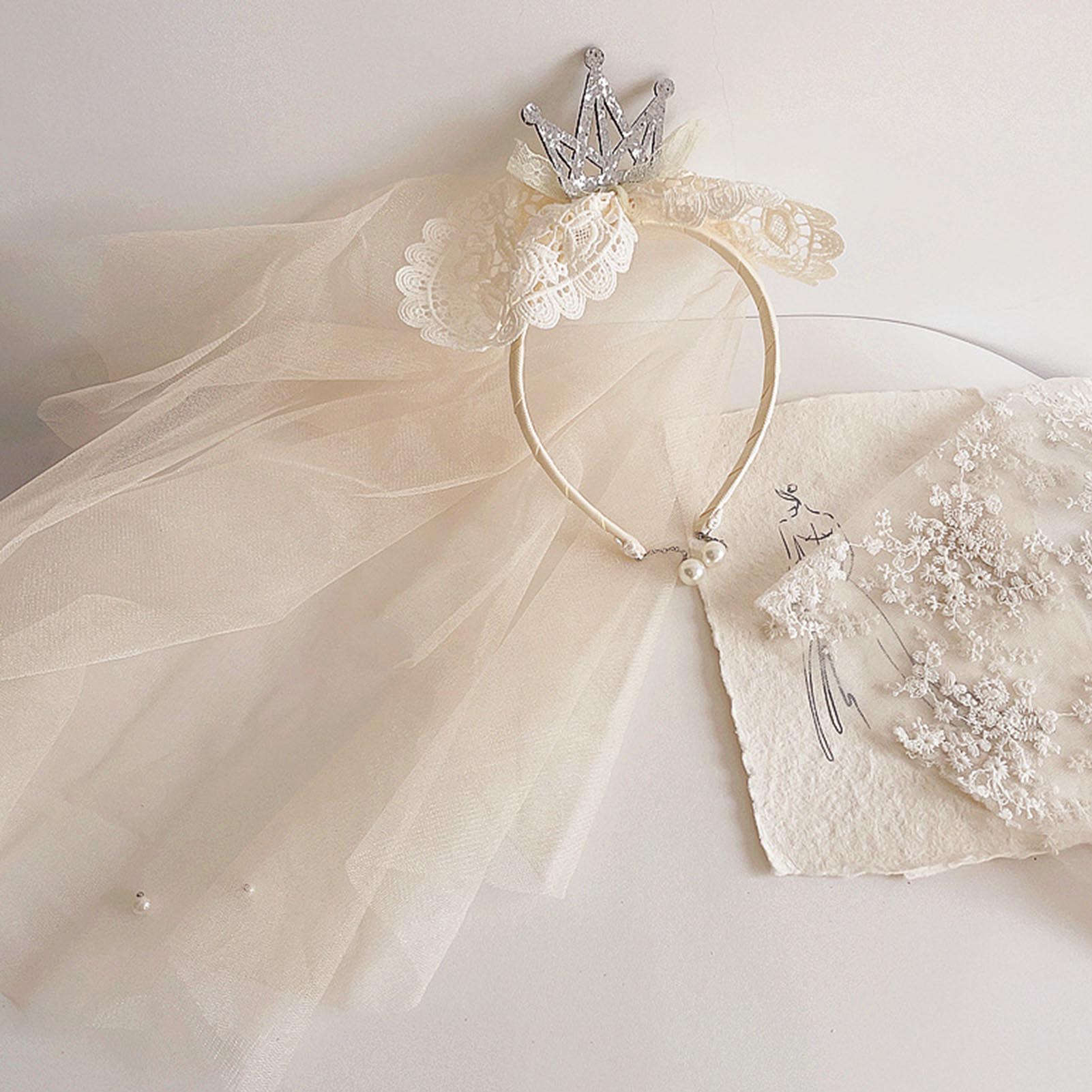 

Фата в виде короны для девочки, милая, изысканная, удобная, легкая, устойчивая к выцветанию детская фата для вечеринки, свадьбы бежевый
