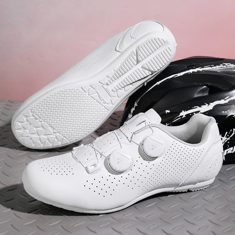 Men s T168 Breathable Cycling Shoes: Lock & Non-Lock for Road or Mountain Biking. Size 44