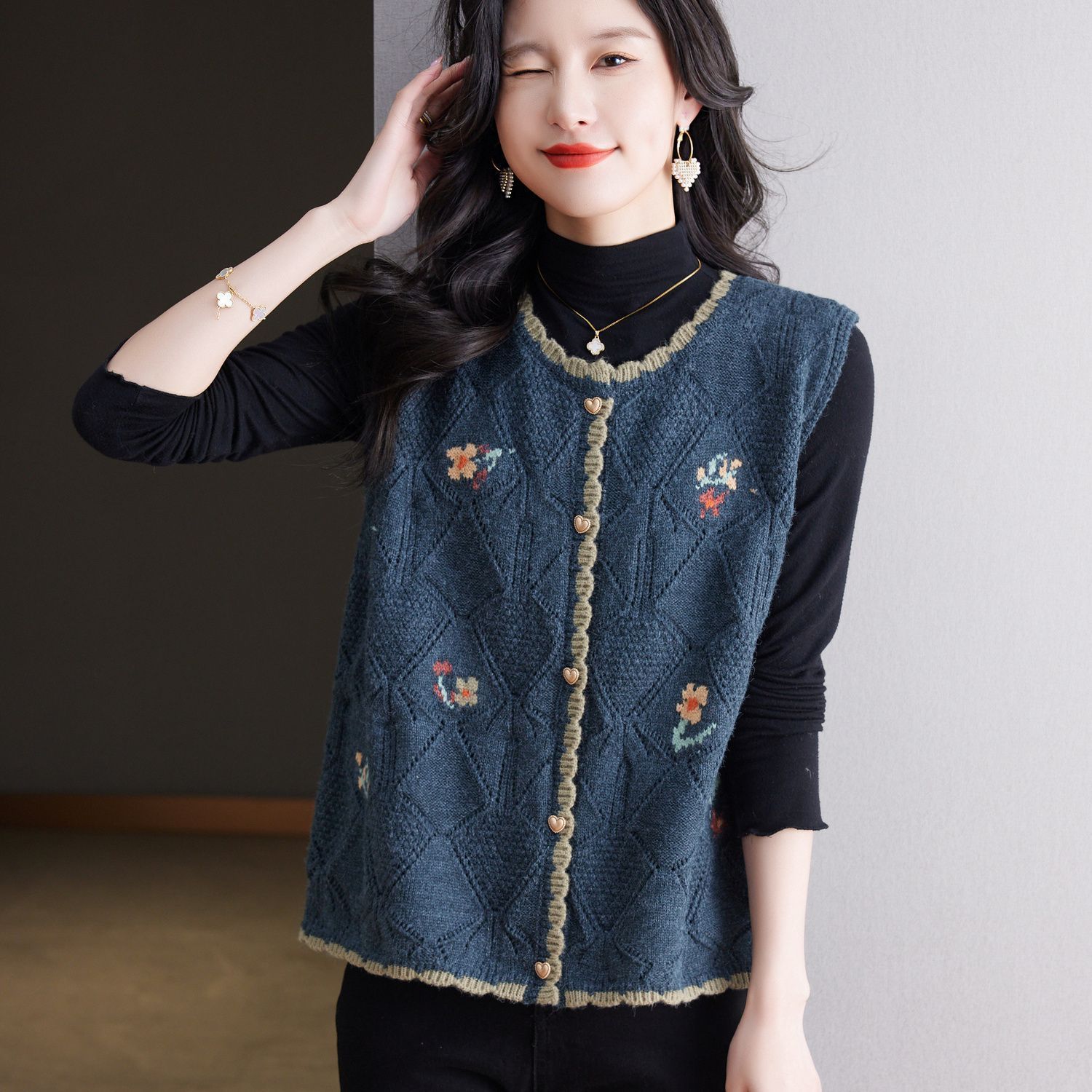 

Жаккардовый трикотажный жилет женское пальто весна и осень новый свободный топ без рукавов свитер кардиган жилет 3XL