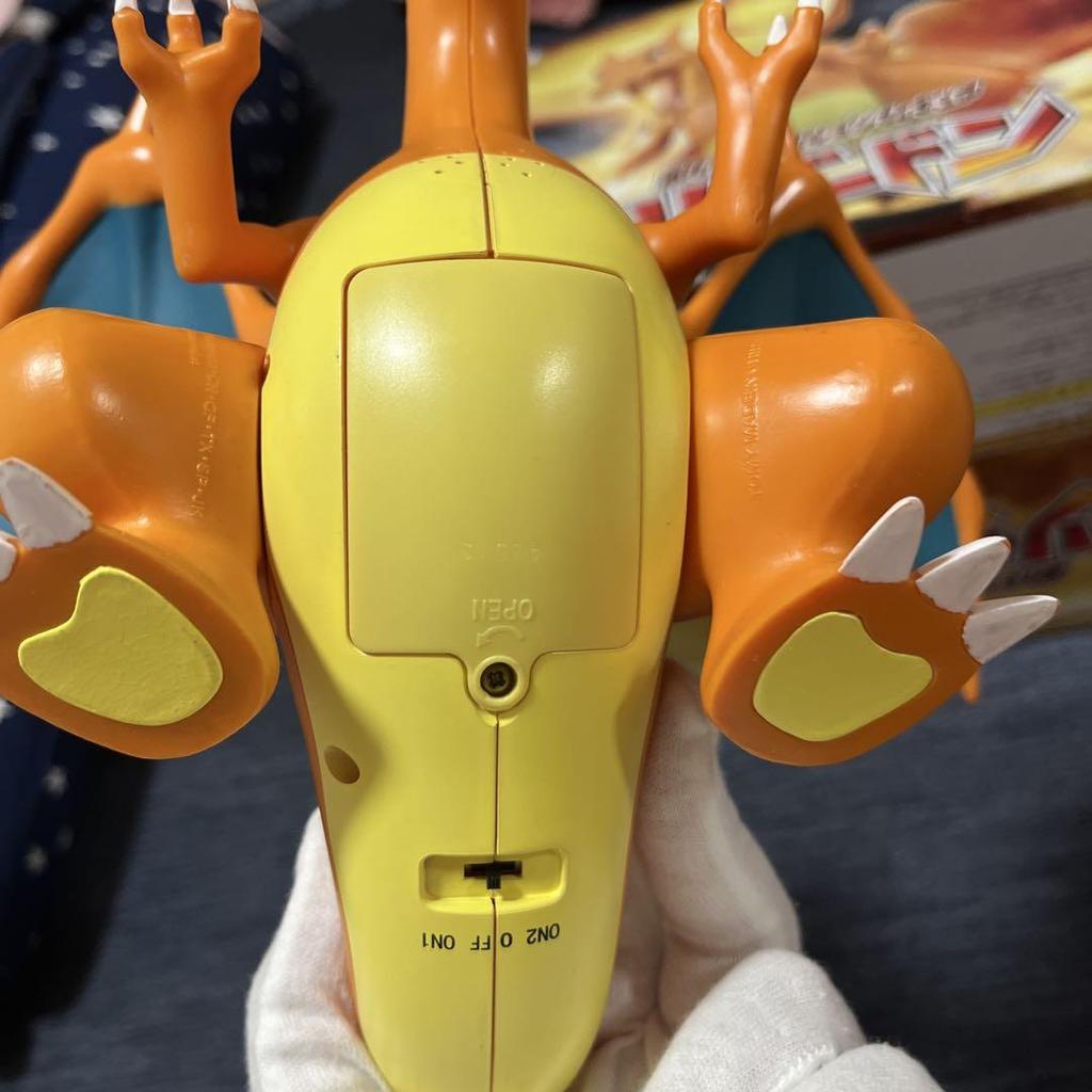 [USED] Pokemon Action Figure Charizard