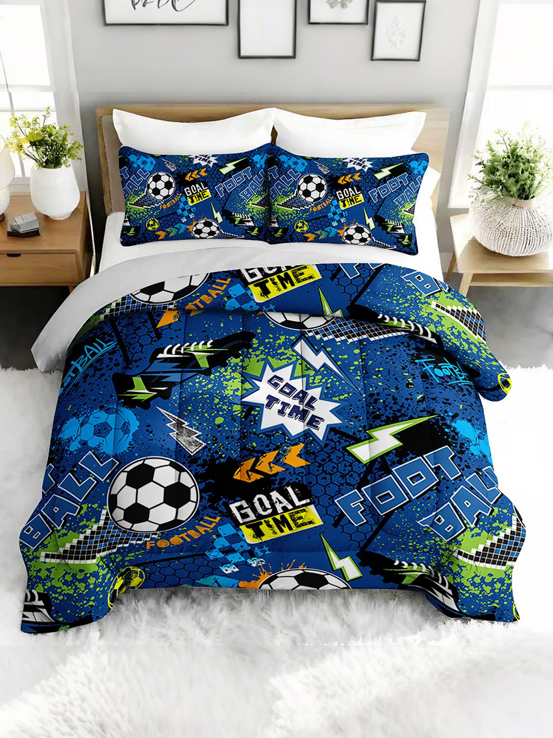 

3PC Football Soccer Sports Game Comforter Set with Graphic Design Duvet And 2 Pillowcases for Bedroom Or Guest Room Decor Queen