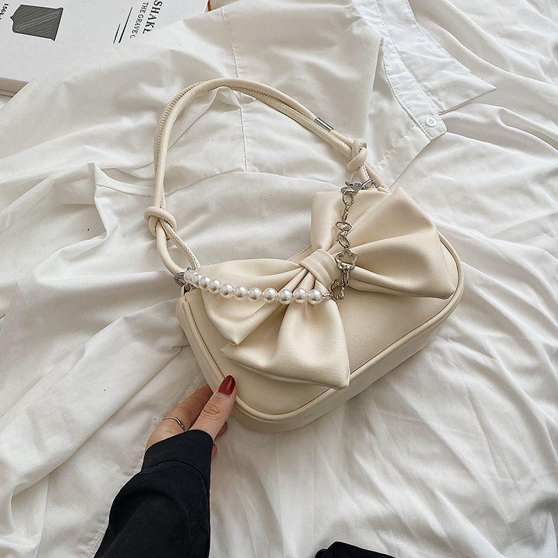 2024 Summer Women's Versatile Western-Style Shoulder Bag - Small, Textured, Trendy, Influencer-Approved.