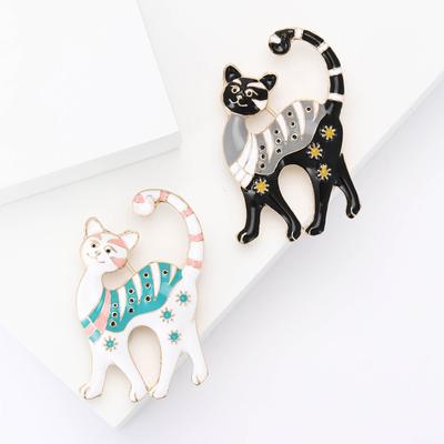 Fashion Cute Alloy Enamel Cat Brooch Temperament Versatile Women'S Suit Shirt Corsage Jewelry Pin