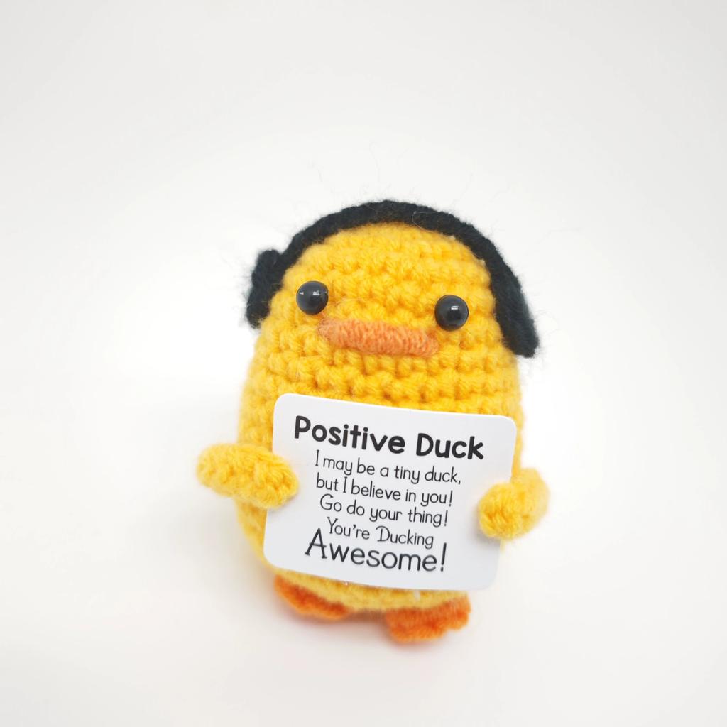 Cute Positive Energy Duck Positive Knitted Doll Crochet Emotional Support Duck Bookshelf Office Decor Gift