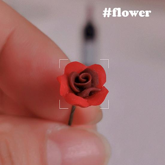 1:12 květinový model realistický dvoubarevný miniaturní květ růže pro domeček pro panenky pro kutily zahradní dekorace domečku pro panenky