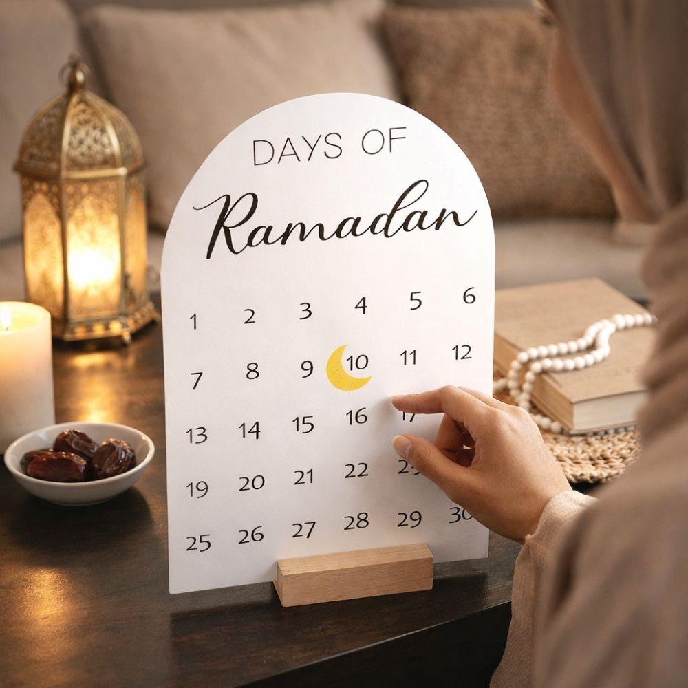 Acrylic Ramadan Advent Calendar White Mirror Wooden Base Ramadan Table Ornament DIY Crafts 30 Days Eid Mubarak Decor