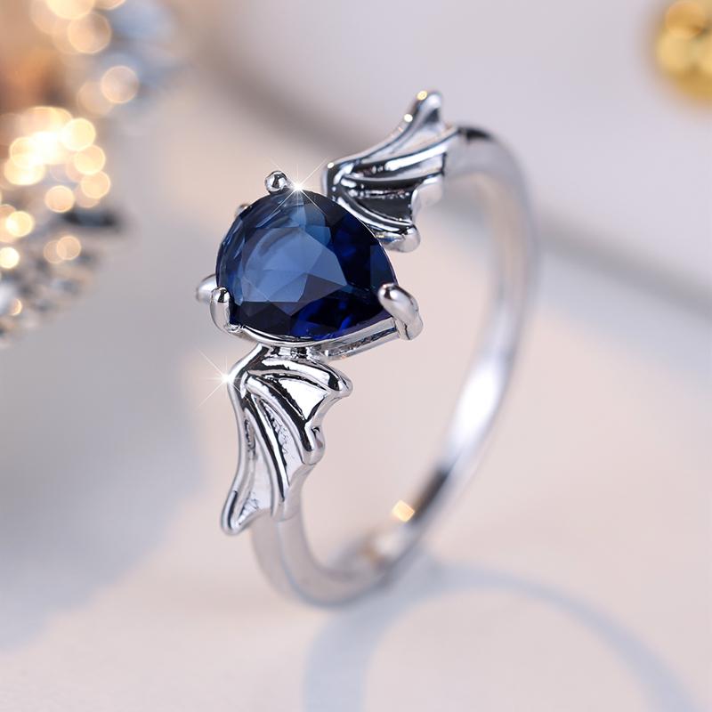 Simple Fashion Blue Water Drop Zircon Bat Finger Rings for Women Silver Color Party Jewelry Holiday Gifts