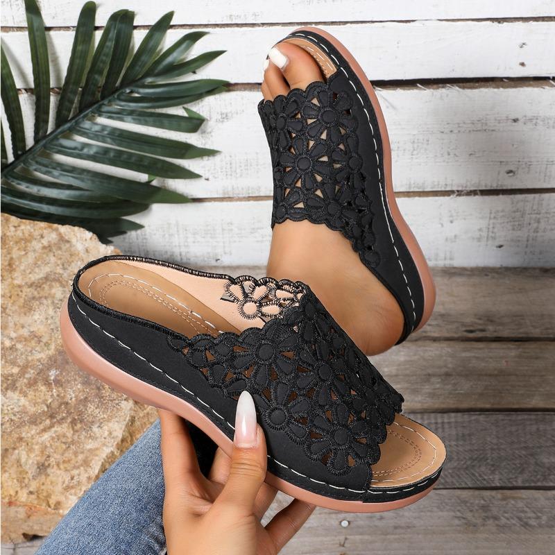 Summer New Wedge Slippers Women's 2025 Plus Size Platform Cutout Sandals