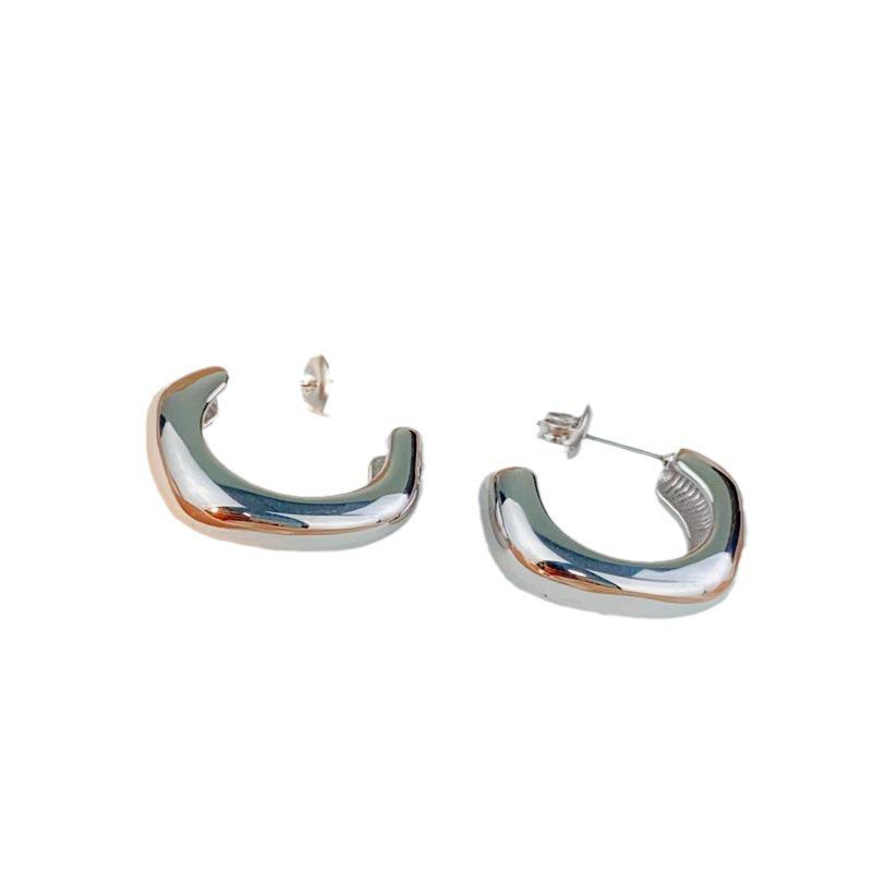 18K Electroplated Stainless Steel C-Shaped Geometric Earrings for Women