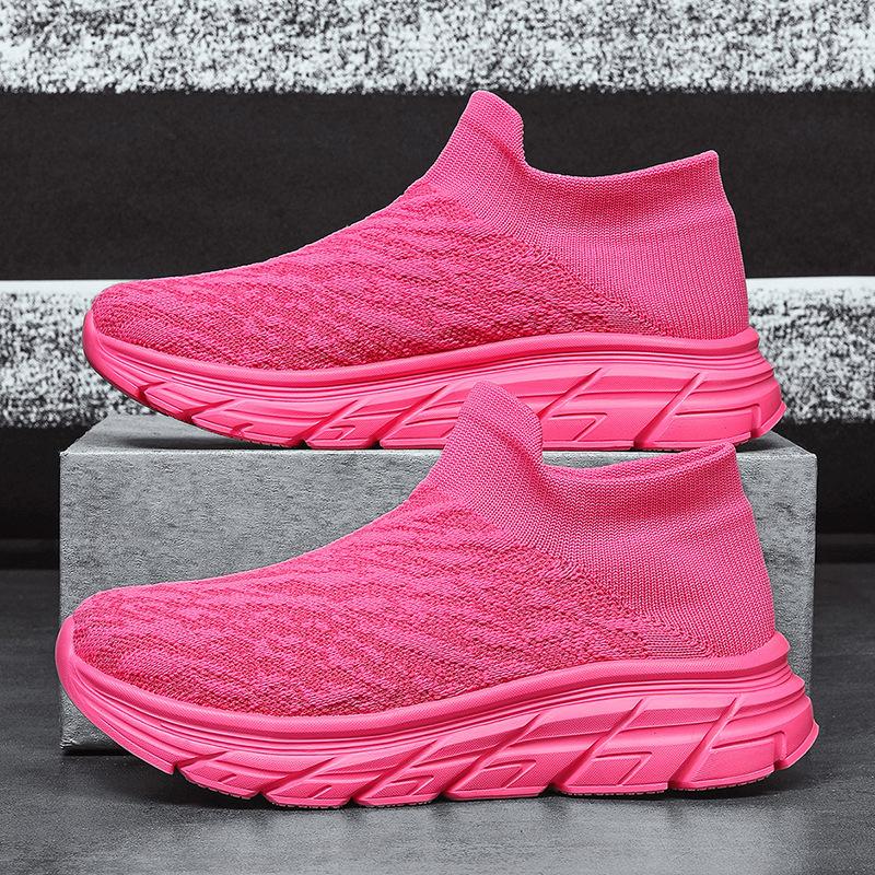 New mesh couple running shoes large size casual sports shoes low-top lazy fly-woven socks shoes