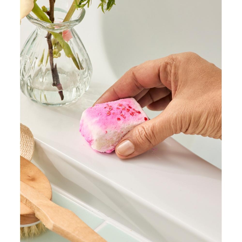 Lush [mothers] Creamy Candy Bath 45g   Bath Melt none