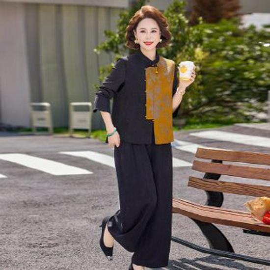 

2026 Spring Fashion: Chic, Lightweight Sportswear Jacket for Women Over 50 5XL жёлтый