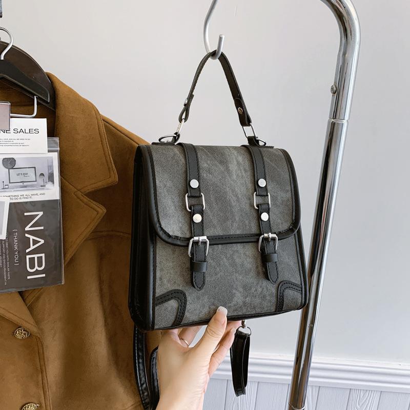 

Рюкзак женский 2025 новый простой ретро рюкзак универсальный многоцелевой портативный сумка-мессенджер