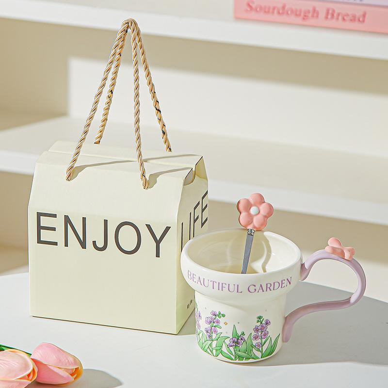 Classical flower ceramic mug household water cup breakfast cup girls coffee cup afternoon teacup girlfriend souvenir