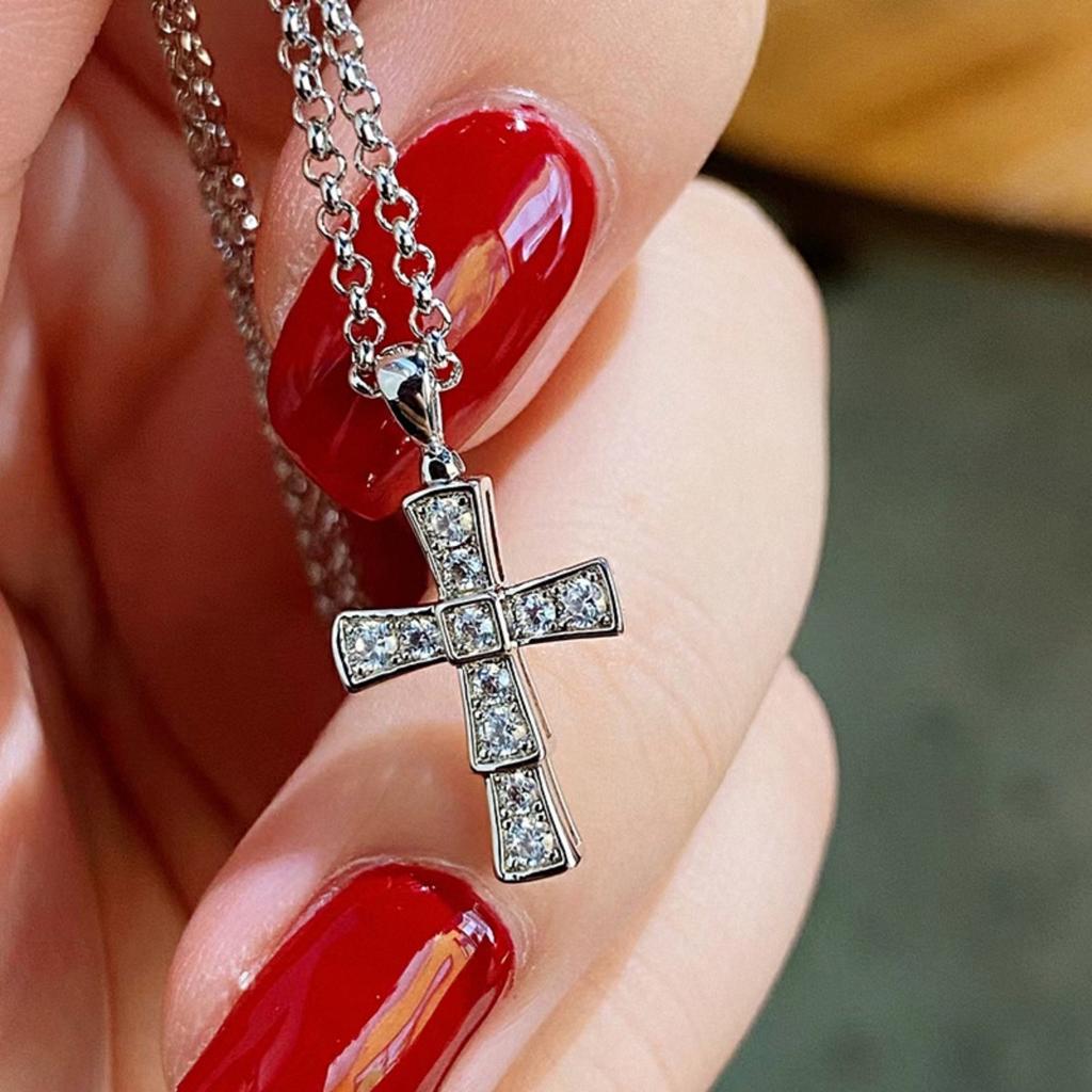 Women Sparkling Stone Cross Pendant Necklace Elegant Minimalist Faith Inspired Chain