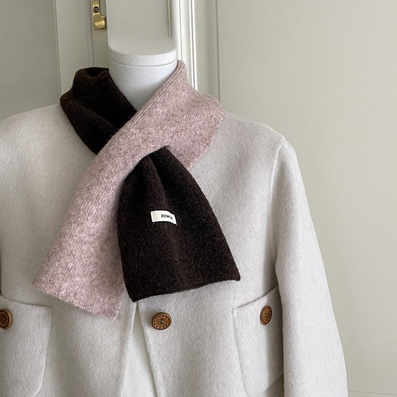 

Cross-contrast Color Mini Scarf Simple Neck Gaiter Short Scarf Korean Style Soft and Waxy for Student Ladies 90*20cm