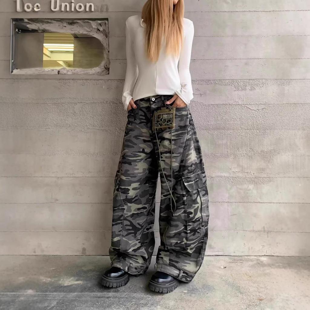 Unisex Retro Camouflage Wide-Leg Workwear Jeans with Multi Pockets