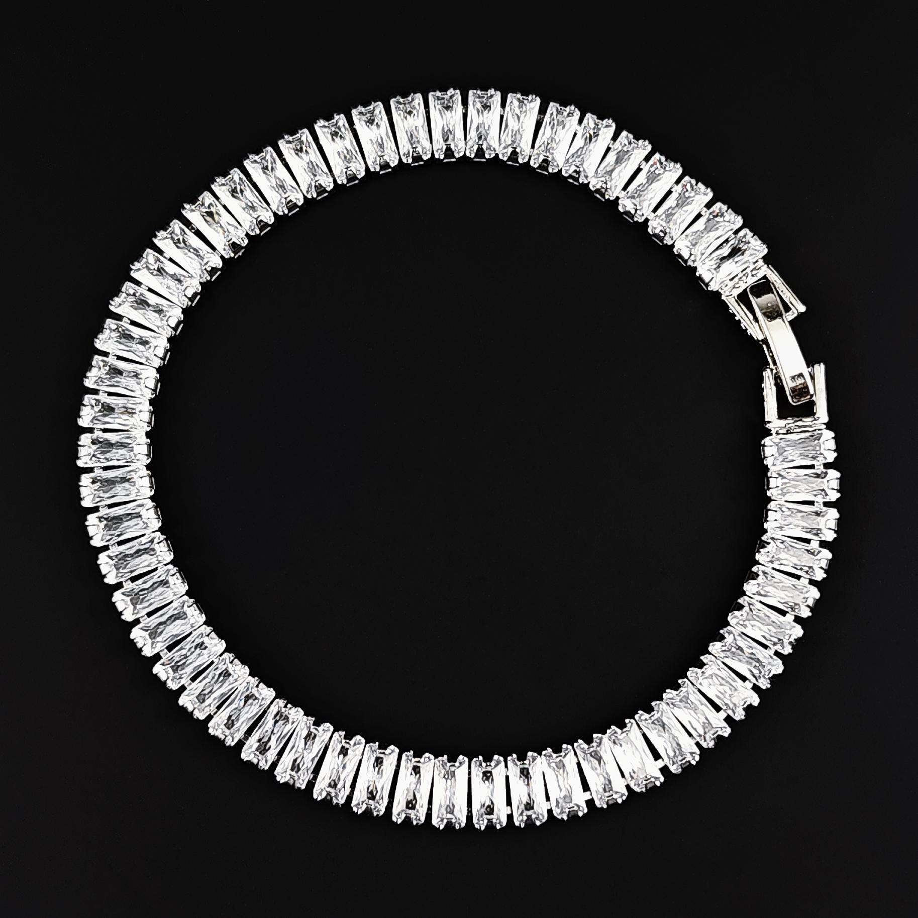 

New Luxury Princess Cut 17cm Silver Color on Hand Bracelet Bangle for Women Anniversary Gift Jewelry S5776 белый