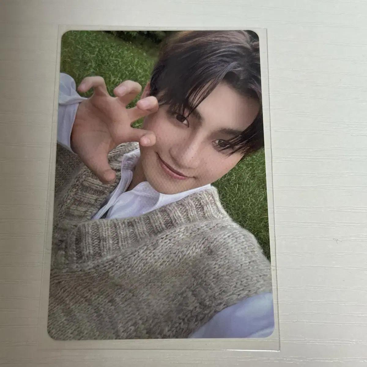 

Tws Tours Ji Hoon Han Ji Hoon Season s Greetings