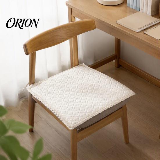 Cozy Velvet Seat Pads for Winter Plush Chair Pad with Ties, Non Slip Cushion Lace Trim, 16 x Inch Washable Dining Office Comfortable Dressing