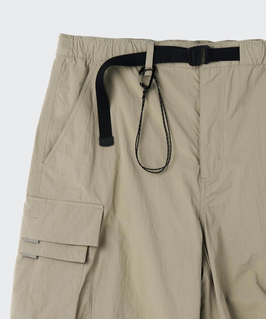Musinsa Standard [City Leisure] Wide Belted Cargo Jogger Pants [Leaf Beige]