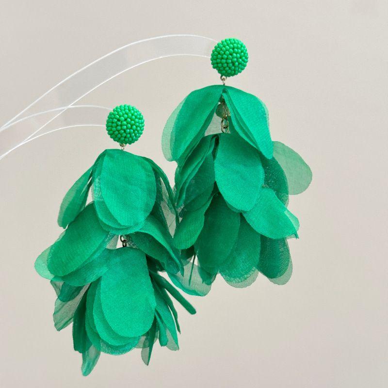 

Серьги с жёлтыми лепестками и бахромой для путешествий и отпуска, серьги-пусеты, клипсы для ушей без пирсинга, новые женские аксессуары весна-лето 2025 Green earrings