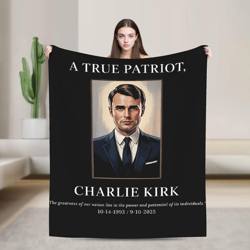 Warme weiche Decken Camping Charlie Kirk Freiheit RIP Überwurfdecke Flanell-Bettüberwurf für draußen Grafische Sofa-Bettdecke