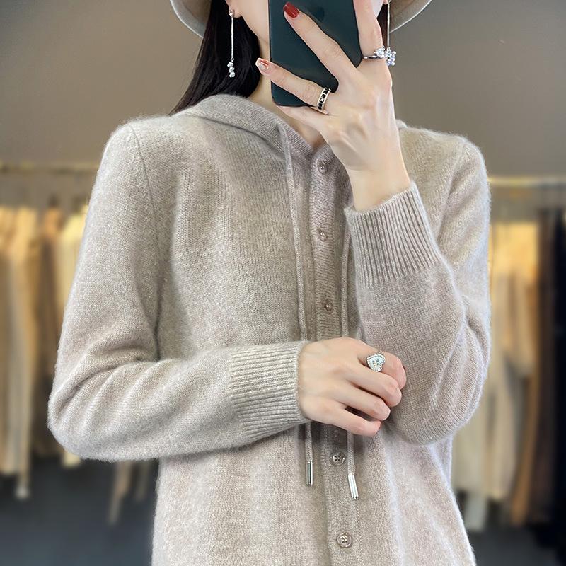 Dameslosse gebreide vest met capuchon en lange mouwen voor buitenkleding en onderkleding