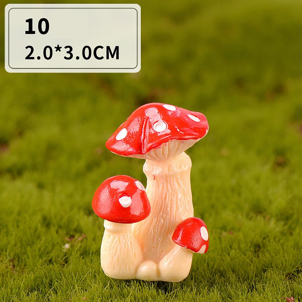 Miniature Resin Mushroom Figurine Decorative Mini Sculpture for Home Garden Yard Lawn Decoration Accessories