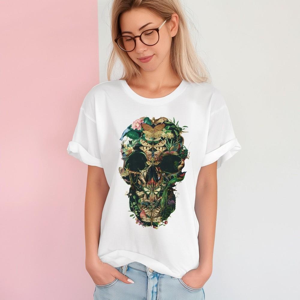26 Womens Skull Shirt, Unisex Garment-Dyed T-shirt, Halloween T Shirt Gift, Got Unisex T-Shirt S