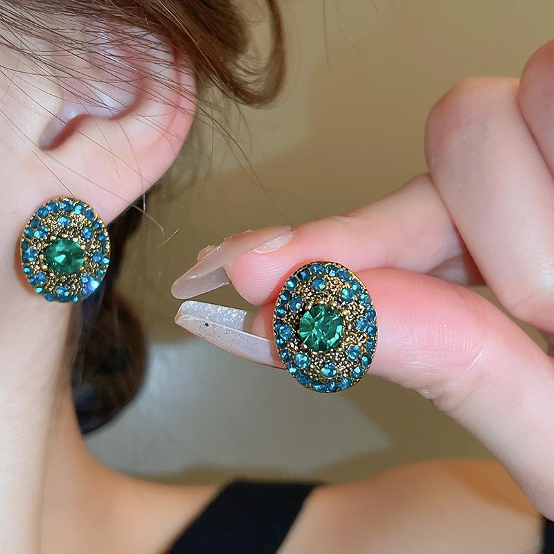 Boucles d'oreilles géométriques ovales en argent, style rétro français de luxe léger, serties de diamants, style cour, niche