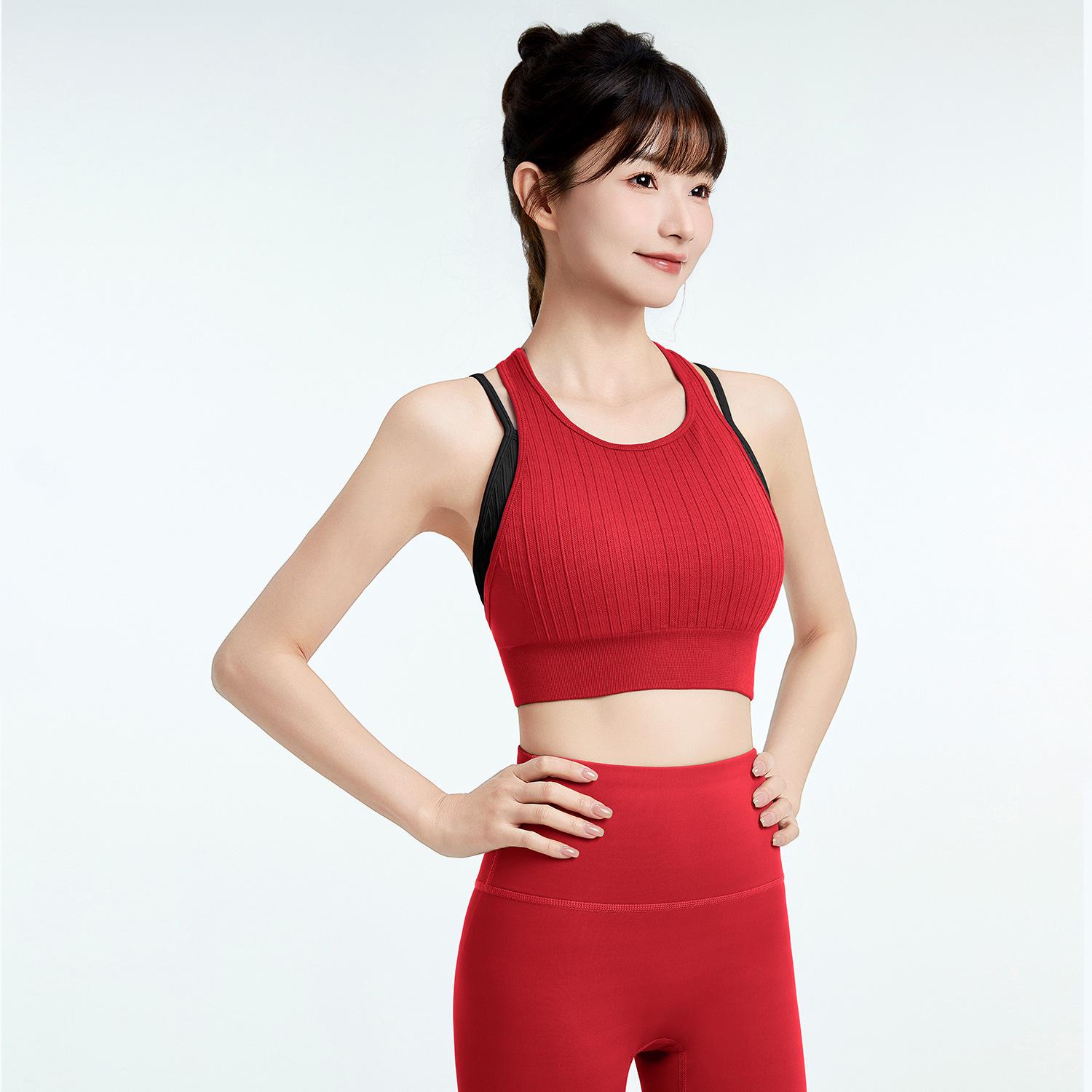 

Женский спортивный бюстгальтер высокой интенсивности с быстрой сушкой и фиксированной чашкой - Дышащий топ для йоги с красивым дизайном спины Medium красный