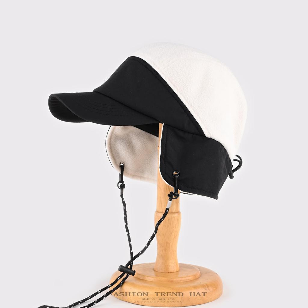 Korean version of color matching fleece cap men's and women's winter warm thickened ear protection baseball cap outdoor flying cap