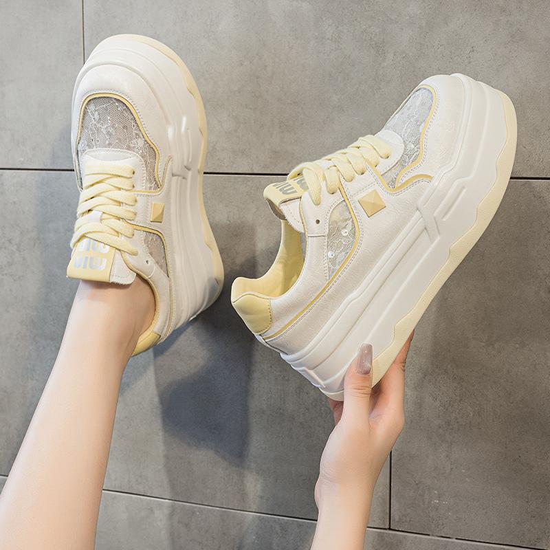 

Mesh little white shoes women s 2025 new summer popular sports versatile leather lace mesh shoes muffin thick baseplate shoes 40 жёлтый
