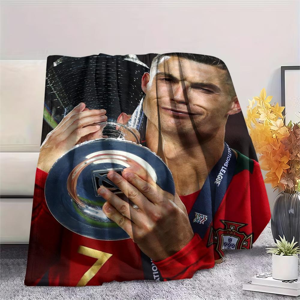1Pc England Football Print Flannel Blanket, High quality Comfortable for All Seasons, Home Decor, Warmth and Comfort, Perfect for Christmas GiftS