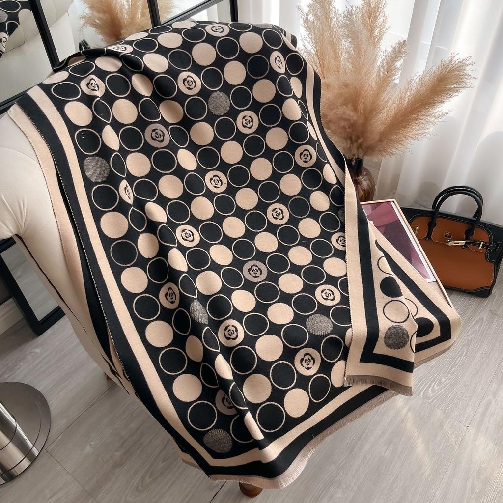 Big-Name Camellia Decoration Fashionable Imitation Cashmere Women'S Warm Scarf Short Beard Tassel Extended Shawl