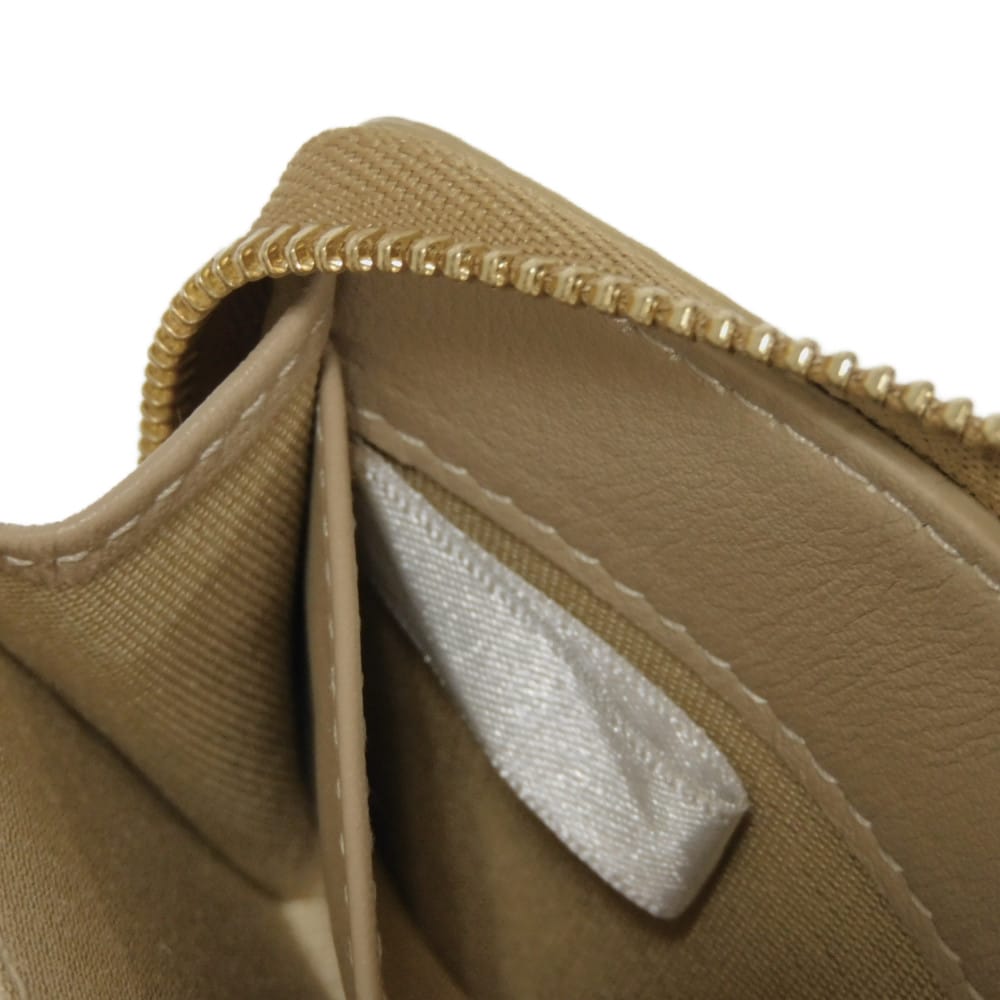 Used 10066 Nelly Coin Purse 7943 Card Case Compartment Zip Around Star Studs Gold Unisex from Japan AUTHENTIC