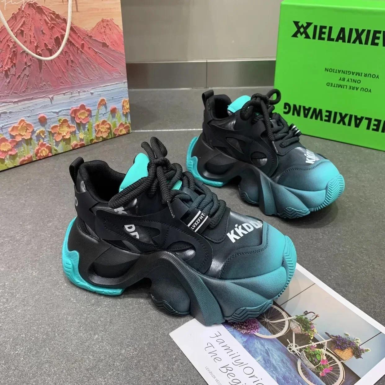 

Кроссовки на толстой платформе для женщин, осенняя мода, серебристая спортивная обувь, женские нескользящие баскетбольные кроссовки на толстой подошве, женские 2025 35 чёрный