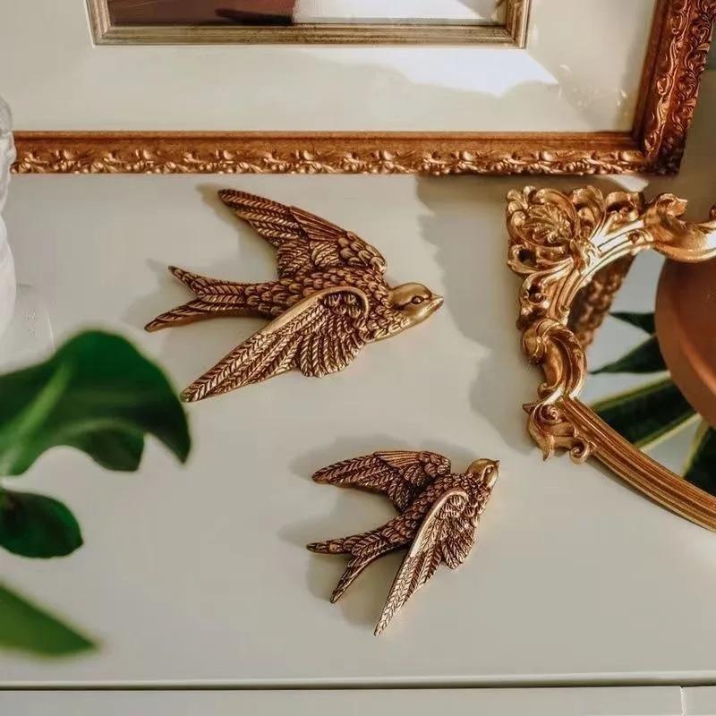 Vintage Forest Decorative Mirrors Dragonfly Swallow Wall Hanging Wall Decoration Light Luxury Home Decoration European Style New
