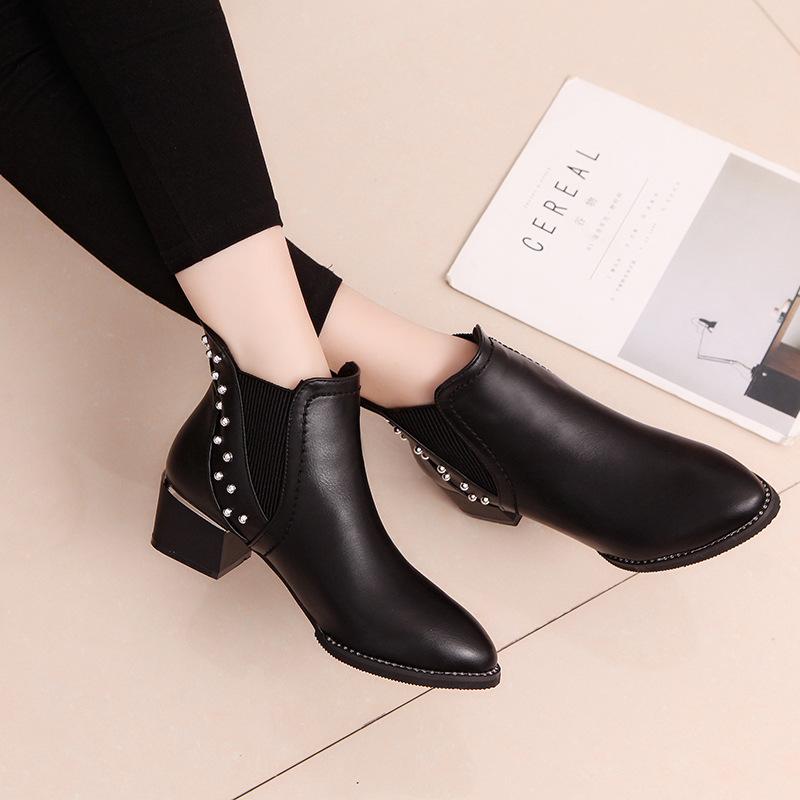 Fashion 2024 Ankle Boots For Women Slip On Rivet Pointed Autumn Causal Shoes Leather Boots Botas Mujer boots women fgb78