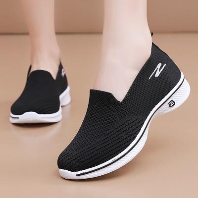 Fashion Old Beijing Cloth Shoes Women's Spring and Autumn New Style One Step Fashion Mom Shoes Soft Sole Breathable Casual Single Shoes