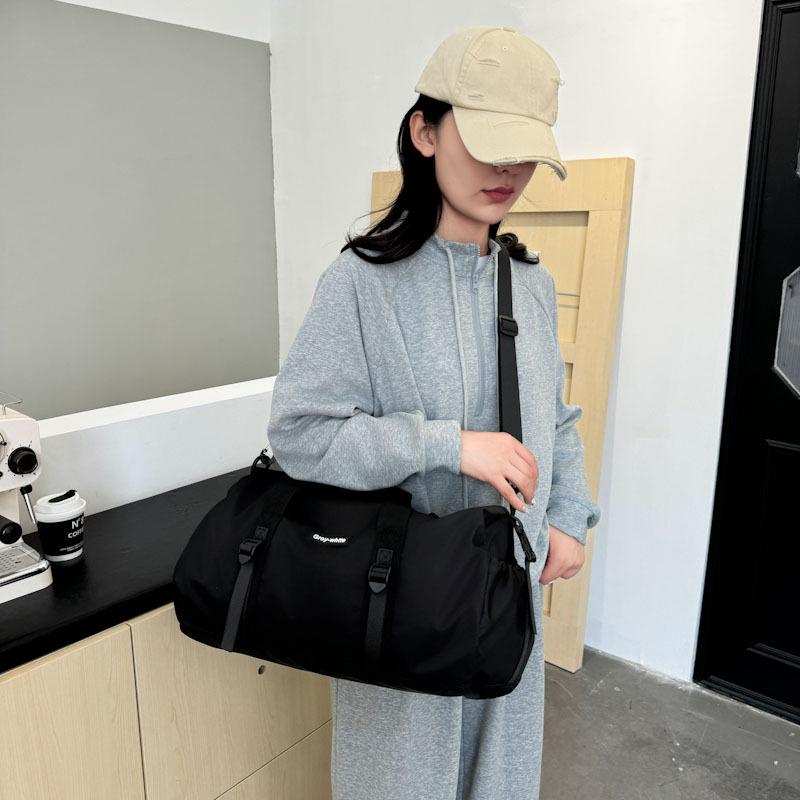 Short-haul Travel Bag Women's Large-capacity Portable Men's Leisure Simple Sports Fitness Luggage Bag Versatile Storage Messenger Bag