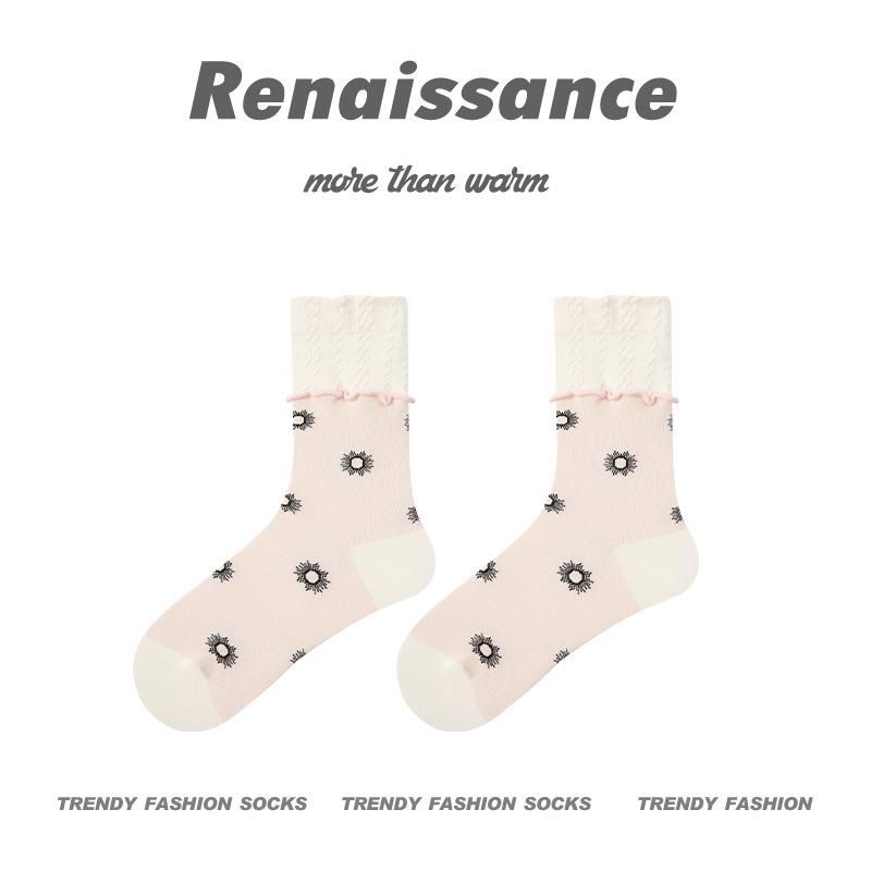 Renaissance Women's Vertical Stripe Lace Socks - Summer/Autumn Trend