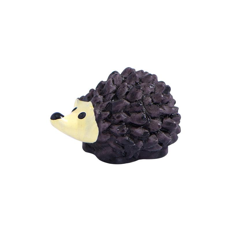 Materials for Moss Micro-landscape Decorative Items Such As Mother Hedgehog and Little Hedgehog Figurines