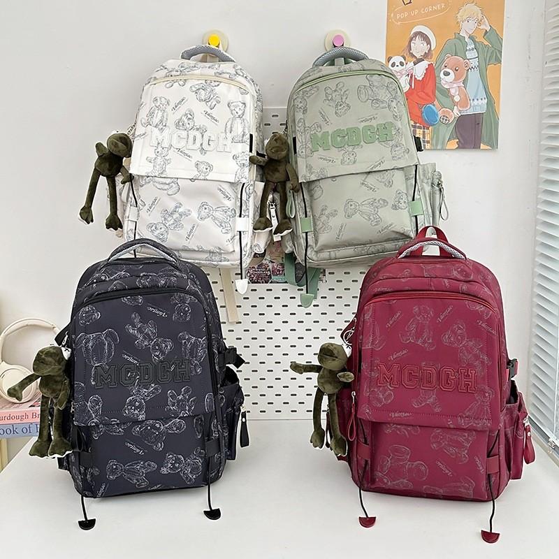 Travel Polyester Multicolor Pack With Breathable Back System For Student College