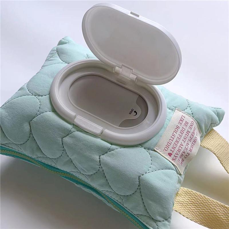 Quilting Cotton Loving Taschentuchbox mit Klappdeckel, Feuchttücher-Hülle, Papierhalter, Aufbewahrung, abnehmbare Serviettenaufbewahrung, Hängebox