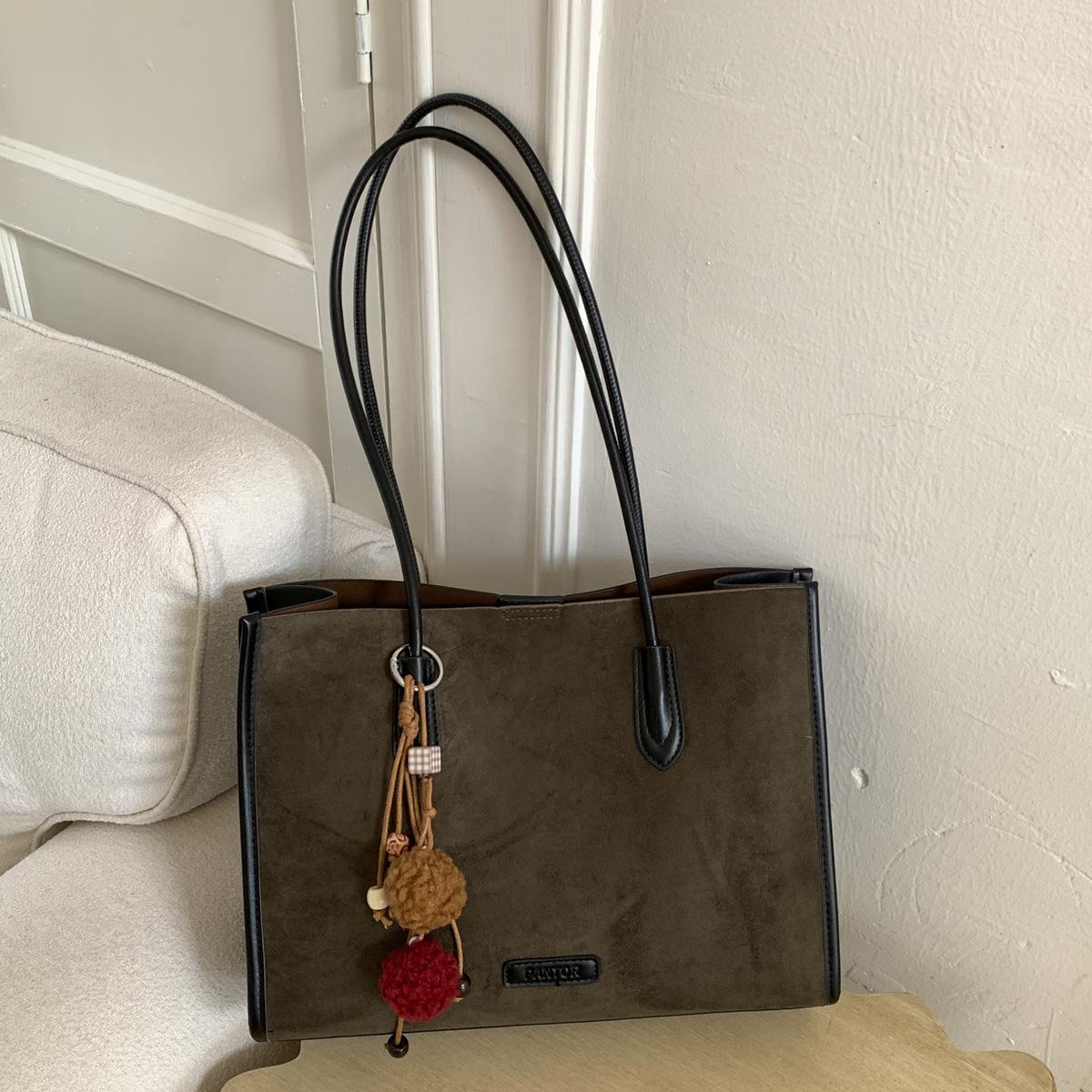 

Casual retro tote bag women s 2025 autumn new trend Korean niche tote bag large-capacity commuter bag зелёный