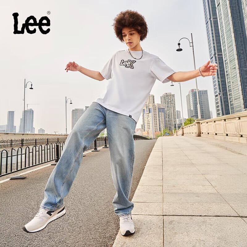 Lee Men's EasyRider Loose Mid-Waist Wide-Leg Jeans