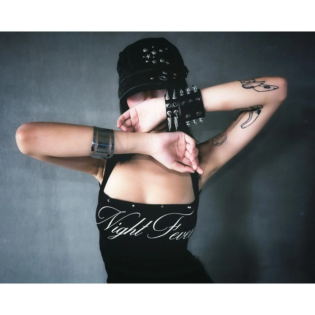 2KWEIRD Y2k Harajuku Letter Print Punk Vest Casual Trash Gothic Crop Top Street Wear Hip-hop Sleeveless Retro Vest Fashionable 2000s Top