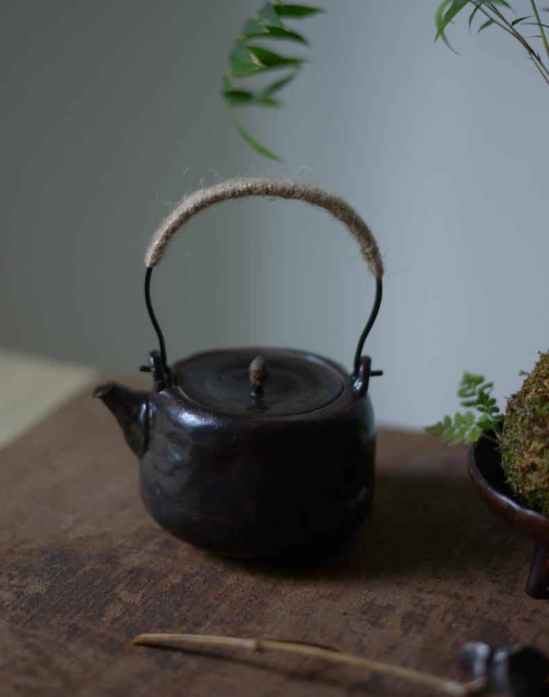 

Керамический чайник - Серия «Веревка» Керамический чайник ручной работы Ручка чайника, обмотанная шпагатом Лучший выбор подарка для любителей чая чёрный
